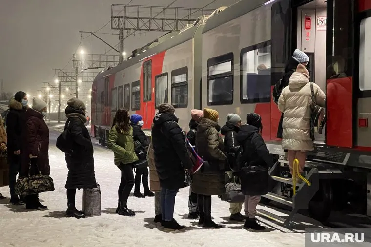 Курганцам предложили вспомнить про электрички