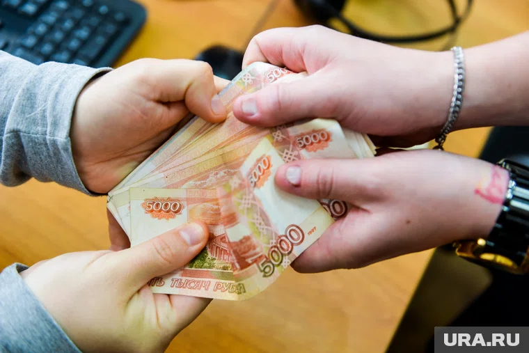 В ЯНАО суд назначил штраф за коррупционную сделку в строительной сфере