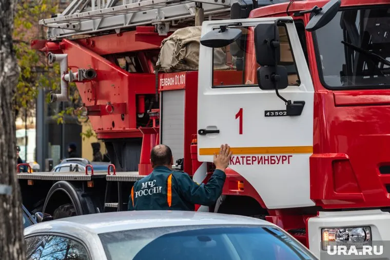 Пожар вспыхнул на девятом этаже