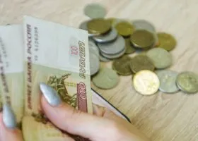 «Выживала на копейки»: у матери, изрезавшей детей в Красноуральске и совершившей суицид, были долги