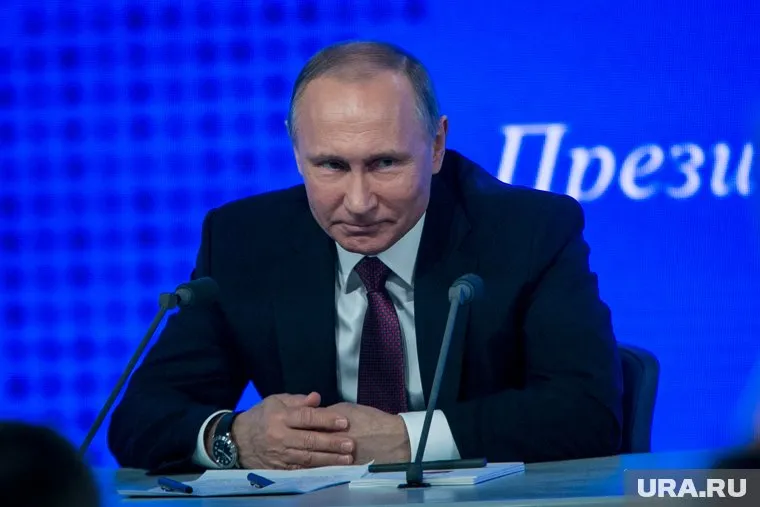 Путин ратифицировал закон