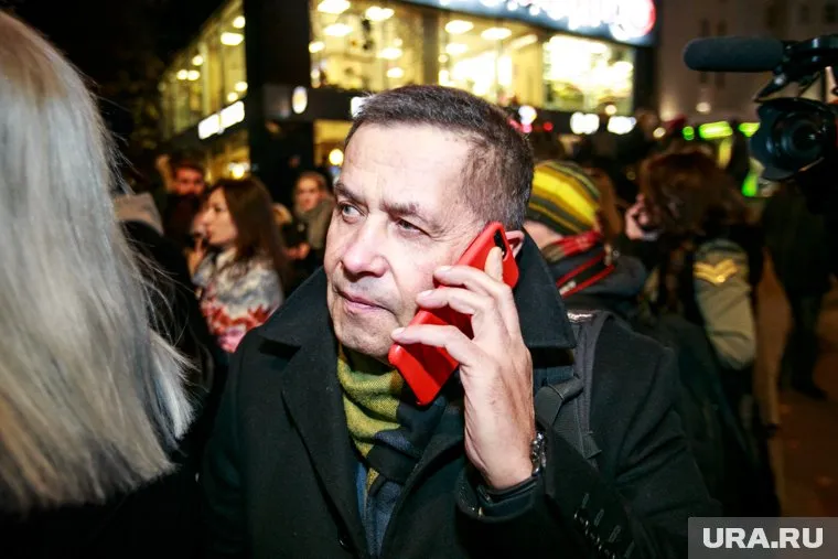Лидер группы «Любэ» отрицает факт госпитализации перед концертом