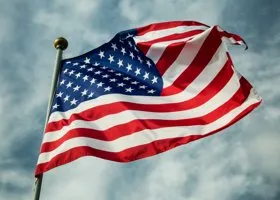 Американцы высмеяли глупость избирателей, выбравших мертвого конгрессмена