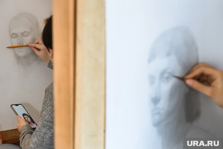 Художественный вуз отрицает причастность к изменениям в архитектуре исторического объекта