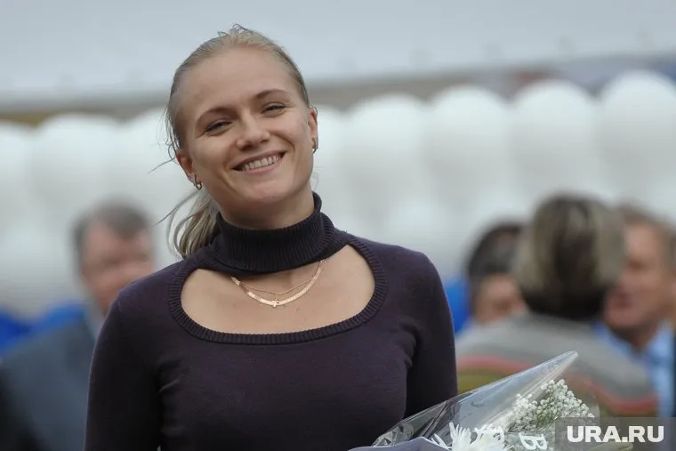 Ламонова завоевала золотую медаль в командном зачете по фехтованию на Олимпиаде в Пекине