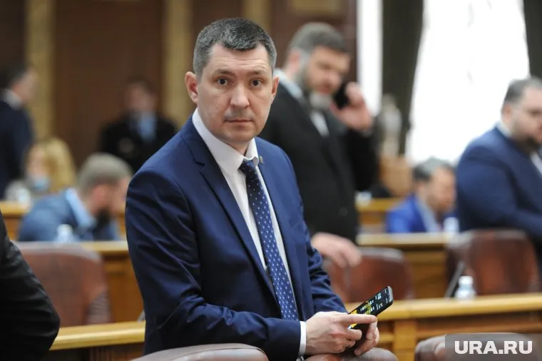 Денис Моисеев возглавил фракцию ЕР в областном парламенте