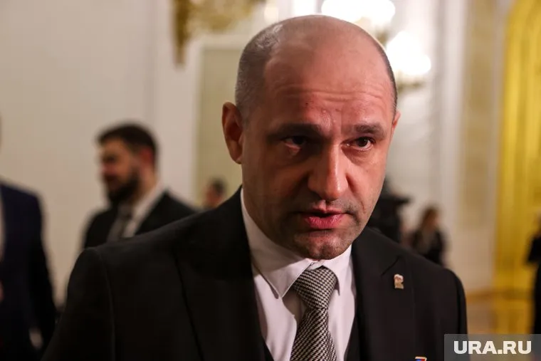 Артем Жога 2 октября стал полномочным представителем президента в УрФО