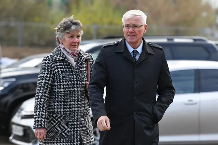 Церемония заливки первого бетона и закладки монет в основание школы № 41. Екатеринбург