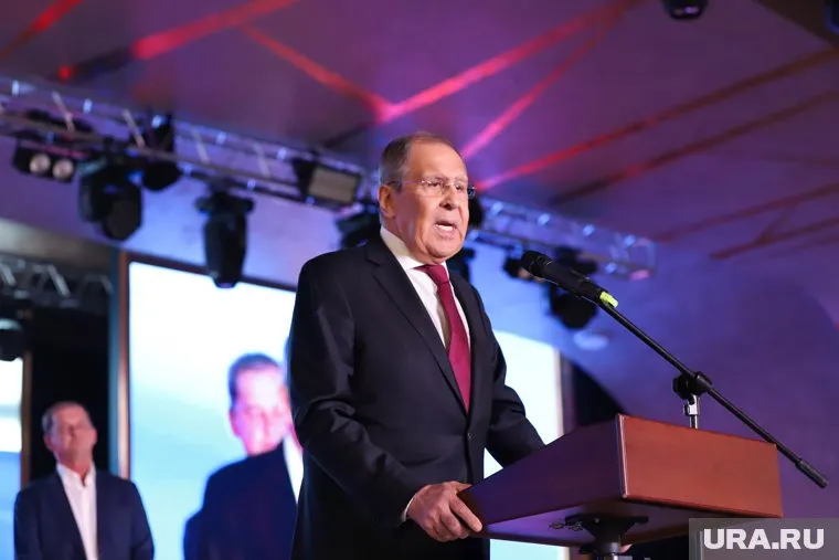 В МИД РФ не сочли нужным учитывать мнение еврейского конгресса после заявлений Сергея Лаврова