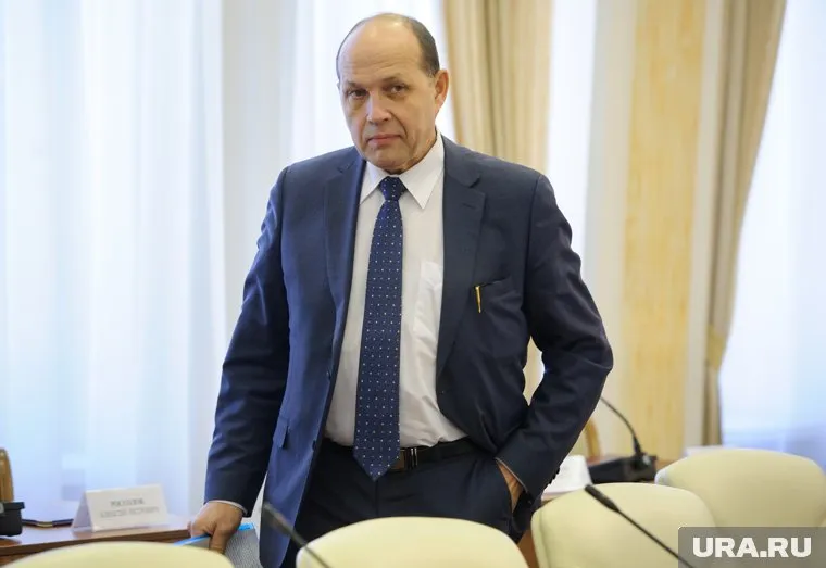 Михаил Волков возглавляет свердловский минстрой с 2016 года