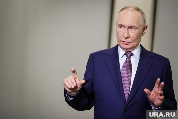 Путин прокомментировал влияние мессенджеров на молодое поколение