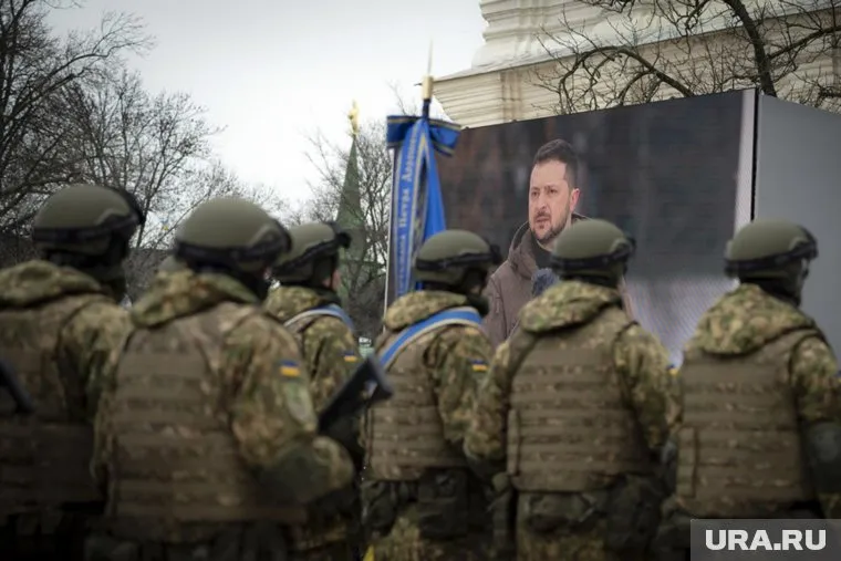 Свержение Зеленского может сохранить жизни людей и оставить территории, сказал Скотт Риттер