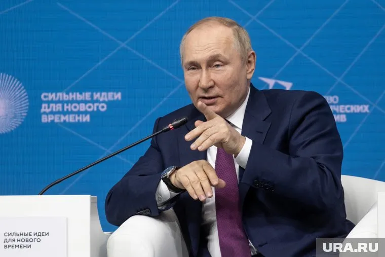 Владимир Путин встречается с многодетными семьями 1 июня