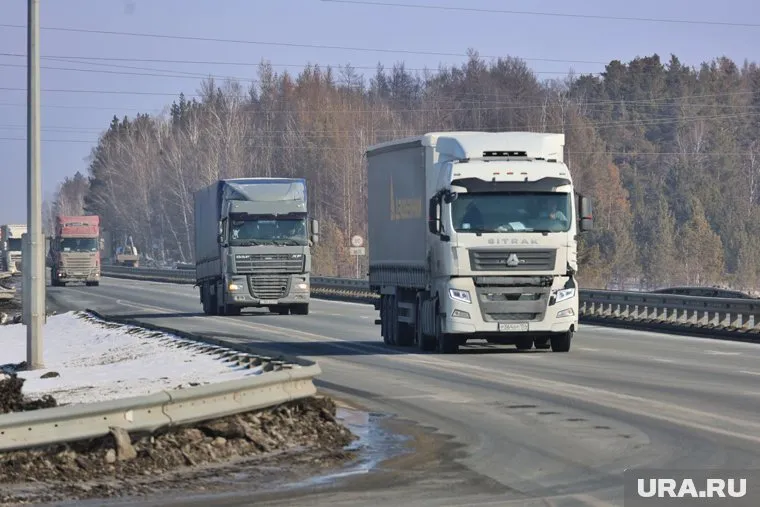 Беспилотный грузовик проехал от Санкт-Петербурга до Казани за 24 часа