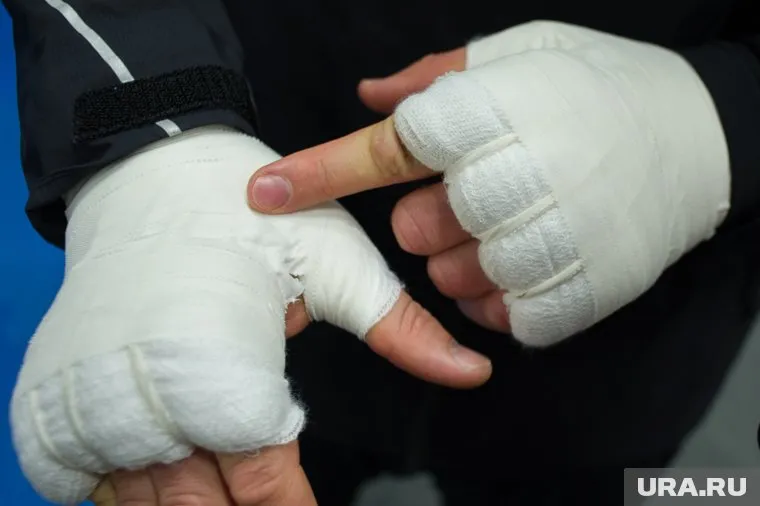 Курганского боксера Вазира Тамояна судят за изнасилование