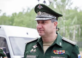 Отец экс-замминистра обороны Иванова заявил в суде о неожиданной просьбе