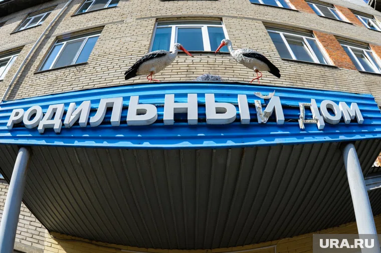 Предельный возраст может быть при правильной работе гормонов и  медицинской поддержке