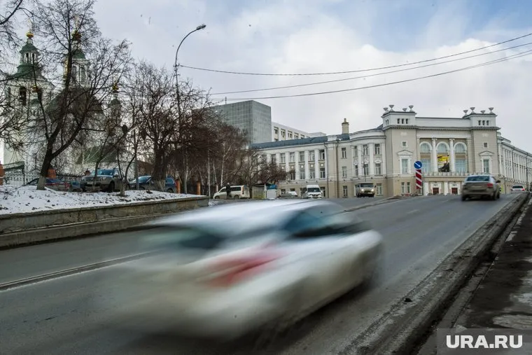 В Тюмени — дискуссия, что делать со своеобразной достопримечательностью