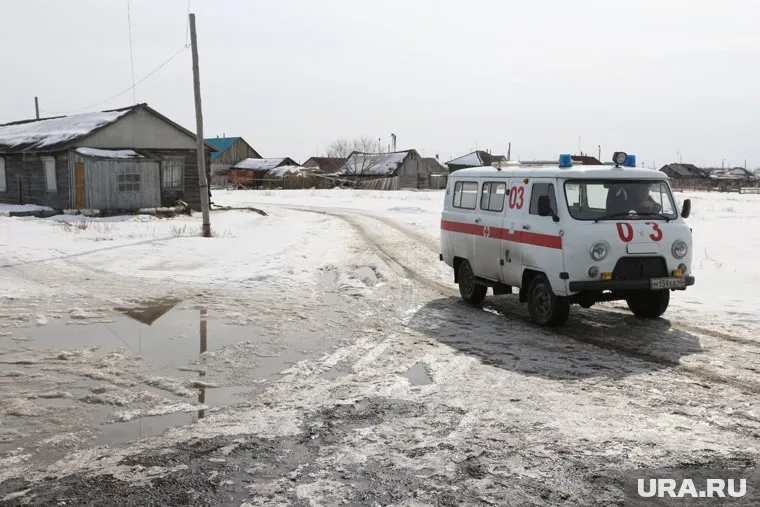 Дороги Челябинской области откапывали более 10 часов