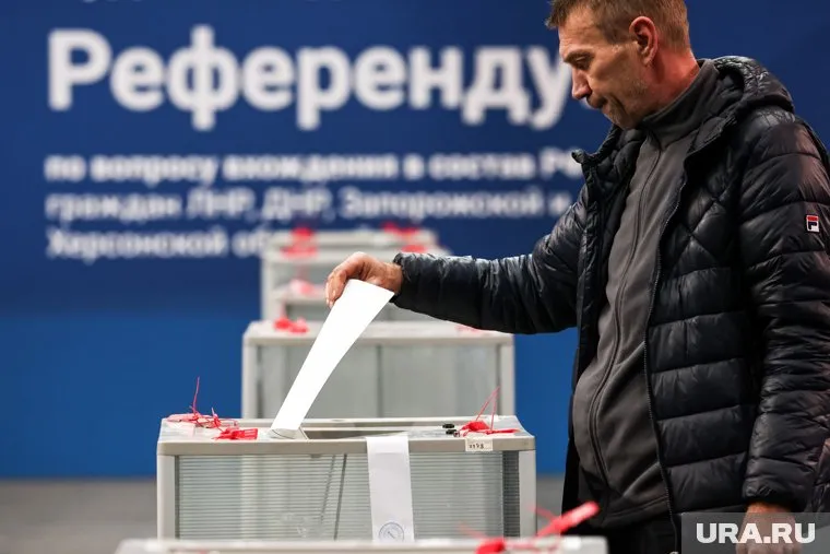 В Екатеринбурге начался второй день выборов в гордуму