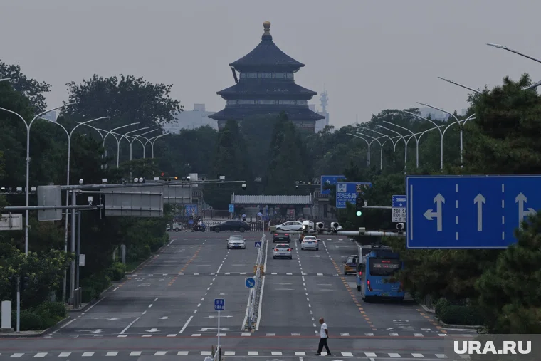 Одна из главных достопримечательностей Пекина — Храм Неба