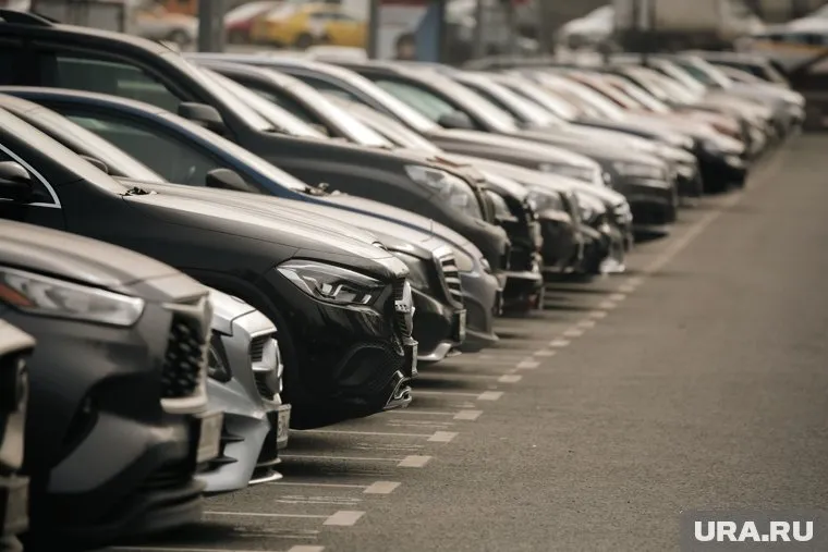Год к году спрос на автомобили с пробегом вырос на 6,9%