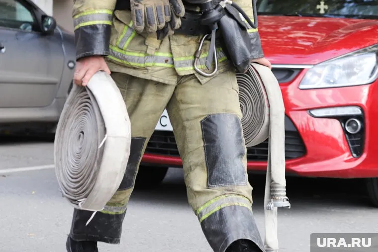 Зауральские пожарные несколько лет не получали защитную одежду