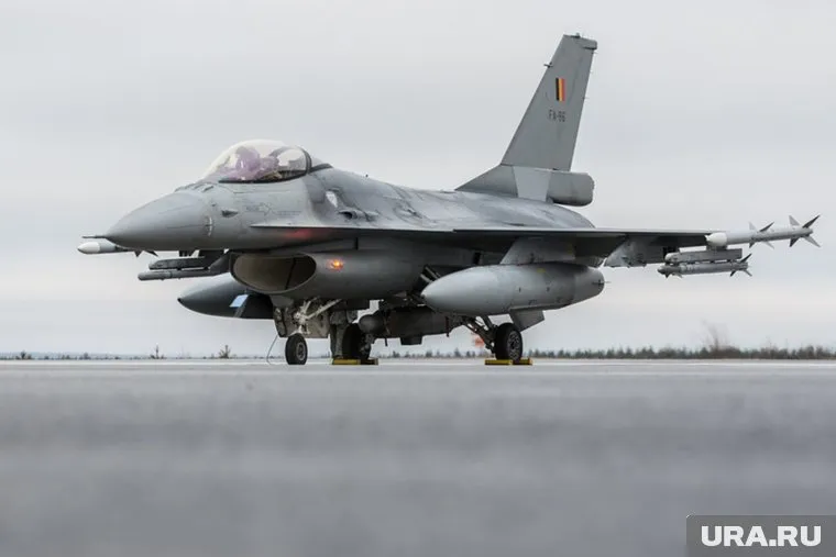 Запад боится отправлять F-16, так как ВСУ могут их использовать для удара по РФ