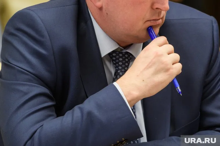 Госслужащие должны будут объяснить, откуда у них деньги на цифровую валюту