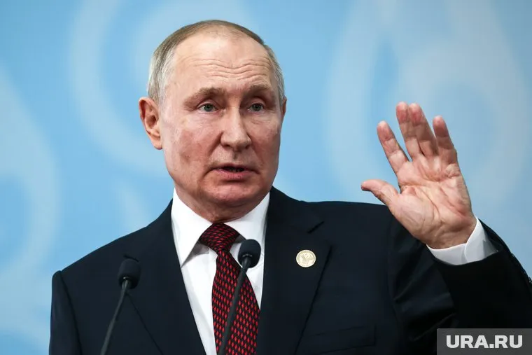 Владимир Путин проводит встречу с Общественной палатой РФ