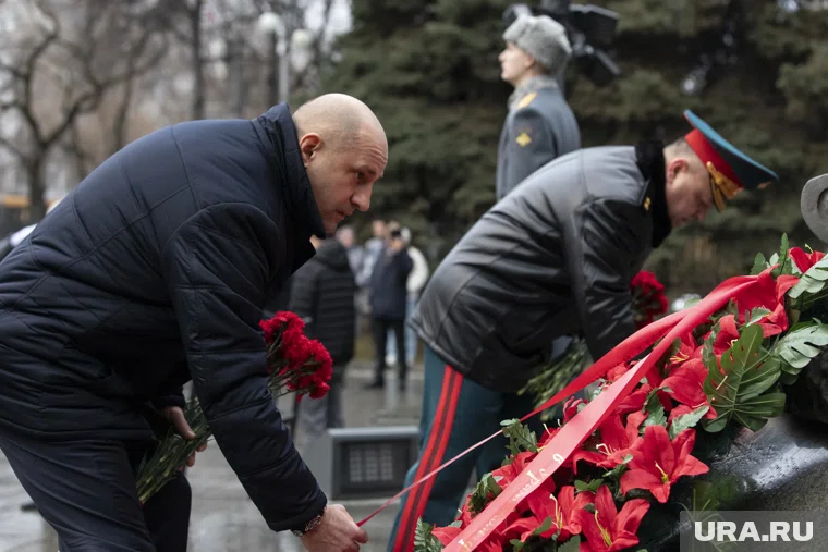 Ради церемонии перекрыли движение на проспекте Ленина