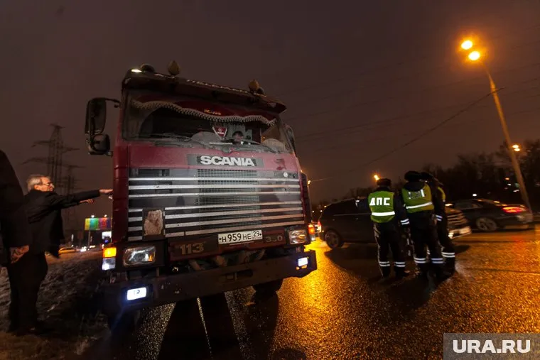 По одной из полос запустили движение (архивное фото)