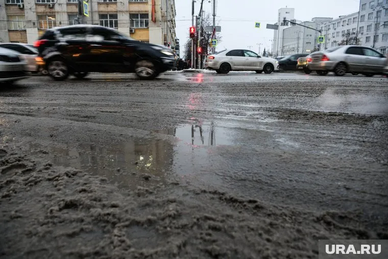 Алексей Бубнов посоветовал горожанам переходить на фрикционную резину