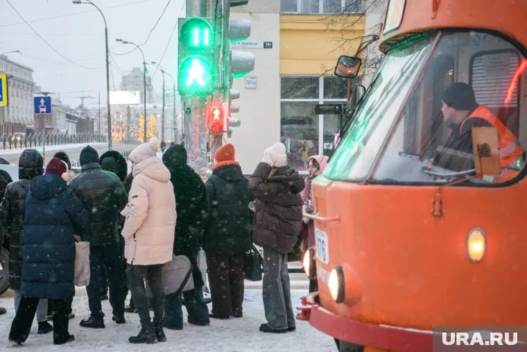 Движение транспорта задержали больше чем на час (архивное фото)