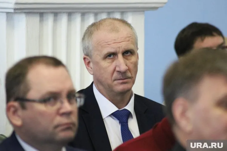 От Виктора Ермишкина требуют, чтобы он вернул полученную премию в бюджет Шадринска