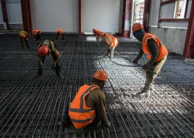 Сколько на Ямале зарабатывают специалисты в строительном секторе