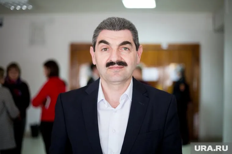 Армен Бежанян отрицает, что собрал команду