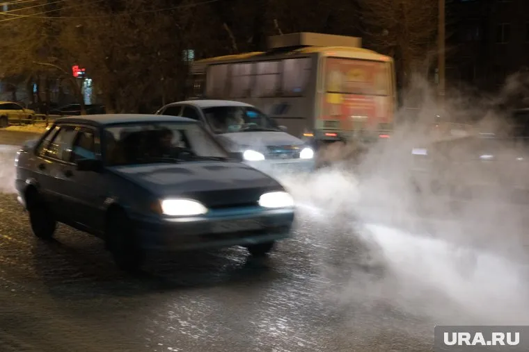 Курганцев призвали быть внимательными на дорогах из-за тумана