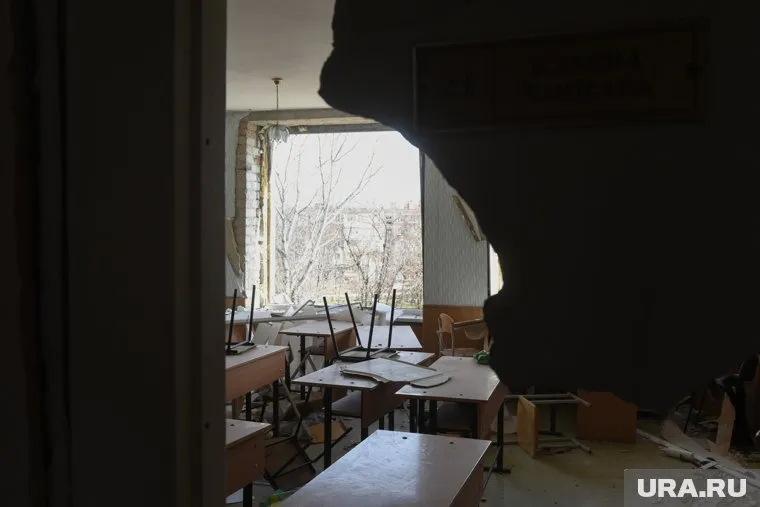 ВСУ на подступах к зданиям развернули блокпосты и оборудовали огневые точки