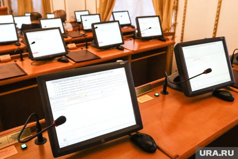 Реформой недовольны в Красноуральской сельской думе