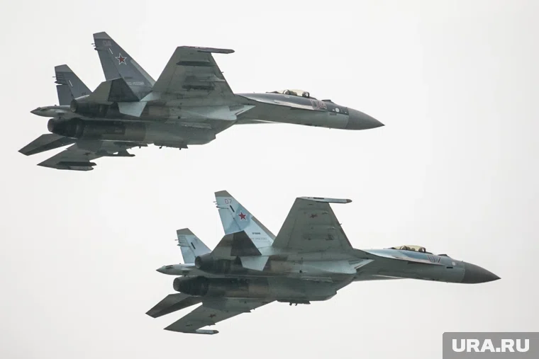 В Минобороны напомнили, что все полёты выполняются в строгом соответствии с международными правилами