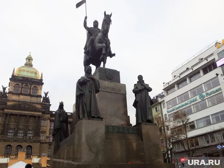 Чешские политики не желают верить во вмешательство российских политконсультантов в президентские выборы