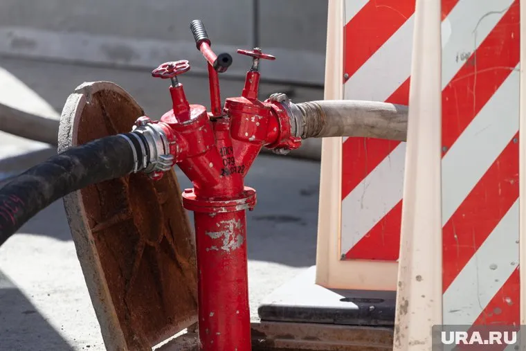 Силовики обнаружили, что в Коротчаево водопроводные сети не оборудованы пожарными гидрантами
