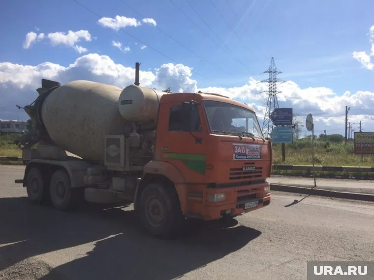 В этой бетономешалке пытались скрыть украденные из штаба "Единой России" листовки