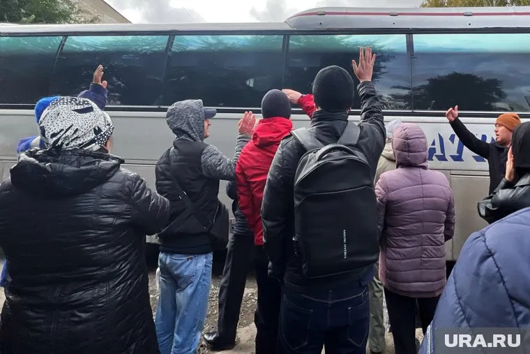 Курганцев на проводах мобилизованных попросили не выкладывать видео в соцсети