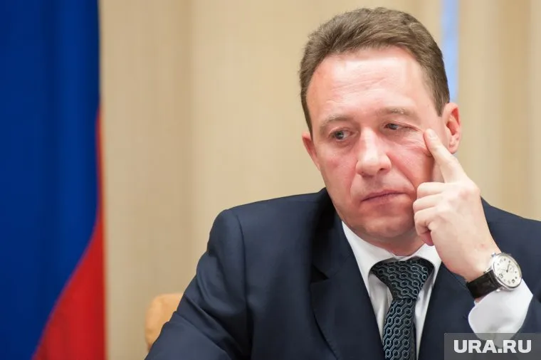 Игорь Холманских проведет встречу с депутатами и сенаторами