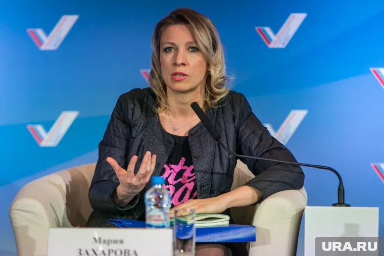 Мария Захарова прокомментировала нехватку бинтов в больницах РФ