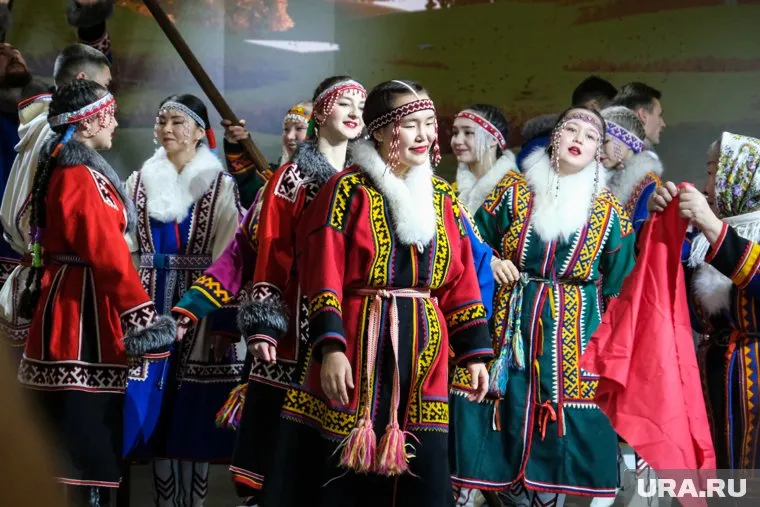 Ямал Ири посетил стенд ЯНАО на выставке «Россия» и рассказал «Первому каналу» о своей сложной работе волшебника