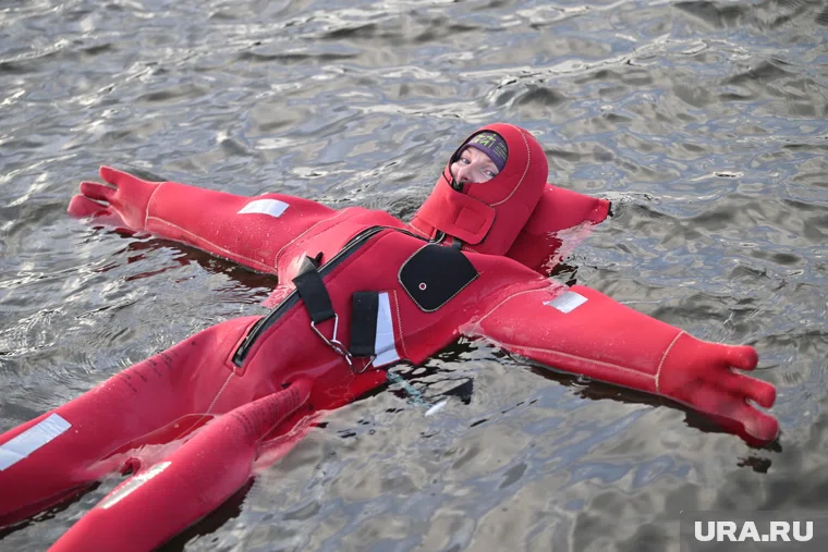 Тело как будто парит в невесомости