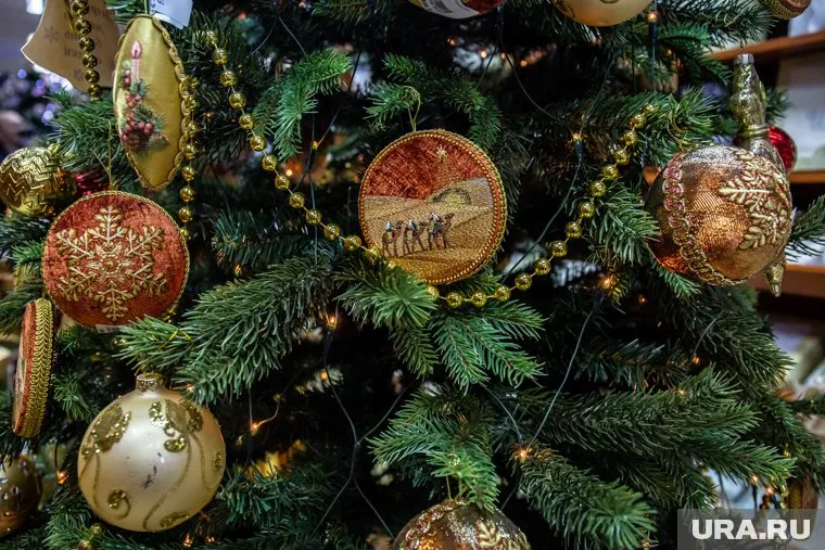 Россия празднует Новый год и наступающее Рождество